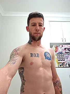 Snapshot of Couplesplay1 chatting on 09/27/25, 11:04 Couplesplay1 online show from 09/27/25, 11:04