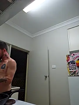 Snapshot of Couplesplay1 chatting on 10/08/25, 10:57 Couplesplay1 online show from 10/08/25, 10:57