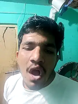 Snapshot of sexofbro chatting on 09/27/25, 06:07 sexofbro online show from 09/27/25, 06:07