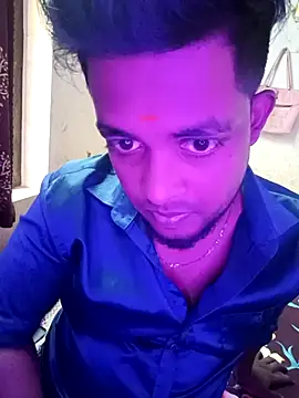 Snapshot of Surya2134@xh chatting on 09/12/25, 04:23 Surya2134xh online show from 09/12/25, 04:23