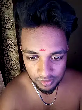 Snapshot of Surya2134@xh chatting on 10/17/25, 09:01 Surya2134xh online show from 10/17/25, 09:01