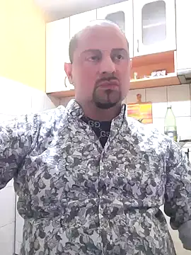  NEREZA  online show from 10/06/25, 02:47