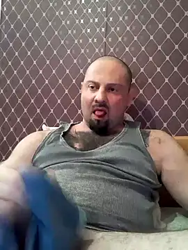  NEREZA  online show from 11/18/25, 03:49