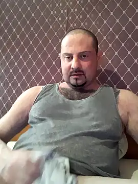 Snapshot of _NEREZA_ chatting on 05/20/26, 04:35 NEREZA online show from 05/20/26, 04:35
