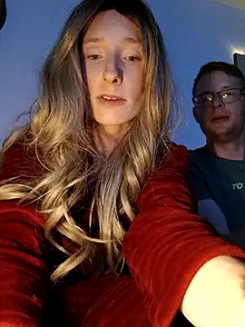 Snapshot of Maeve92 chatting on 09/10/25, 08:09 Maeve92 online show from 09/10/25, 08:09