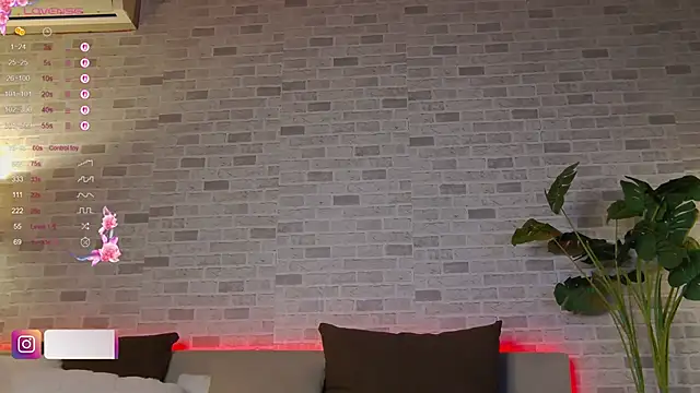 BabyyyLunaX online show from 12/04/25, 03:16