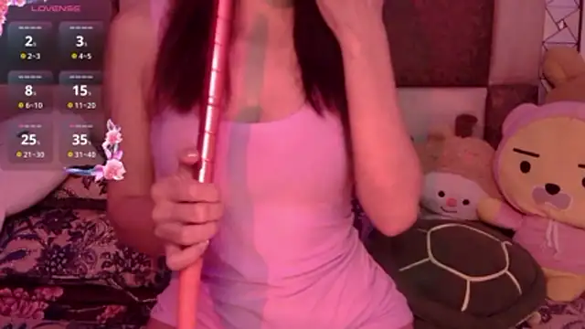 Snapshot of Perfect_lusty1 chatting on 06/16/26, 04:31 Perfect lusty1 online show from 06/16/26, 04:31