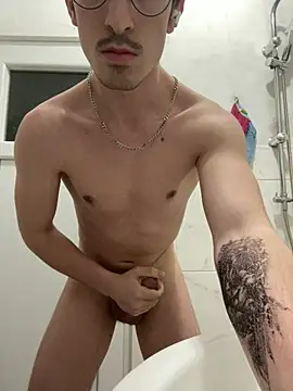 Snapshot of TurkYasura chatting on 02/24/26, 06:17 TurkYasura online show from 02/24/26, 06:17