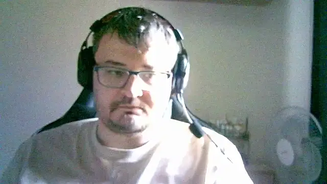 SirAbuser online show from 10/20/25, 08:15