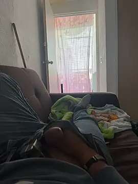 Snapshot of Gio1126 chatting on 12/14/25, 02:00 Gio1126 online show from 12/14/25, 02:00