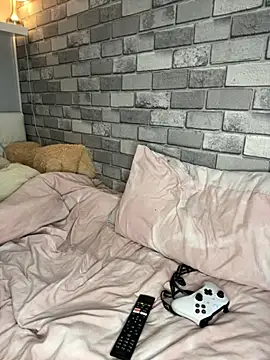 Snapshot of Poppy_frankie chatting on 10/30/25, 10:21 Poppy frankie online show from 10/30/25, 10:21