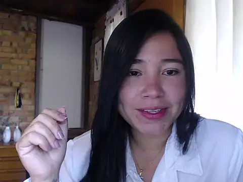 Snapshot of magiadeisis chatting on 11/17/25, 02:23 magiadeisis online show from 11/17/25, 02:23