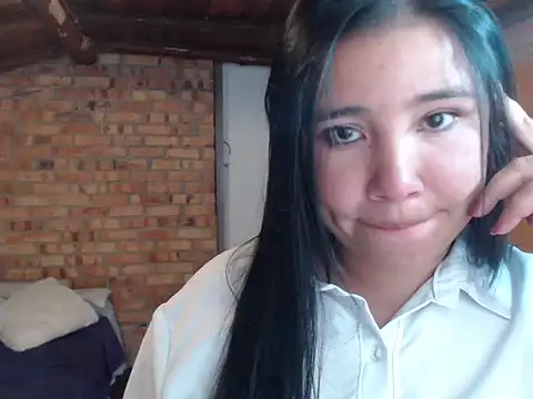 Snapshot of magiadeisis chatting on 04/06/26, 07:26 magiadeisis online show from 04/06/26, 07:26