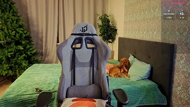 magic shy  online show from 12/18/25, 01:33