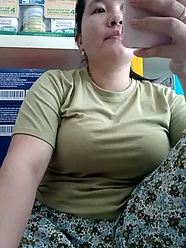 Snapshot of _Babyrose_ chatting on 09/24/25, 05:55 Babyrose online show from 09/24/25, 05:55