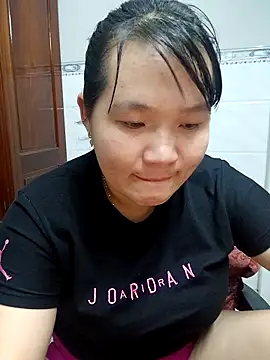 Snapshot of _Babyrose_ chatting on 10/01/25, 03:07 Babyrose online show from 10/01/25, 03:07