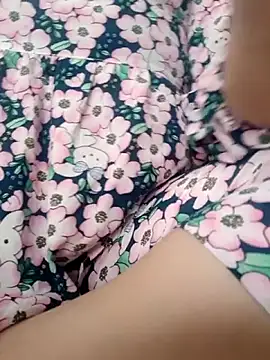 Snapshot of _Babyrose_ chatting on 02/06/26, 03:00 Babyrose online show from 02/06/26, 03:00