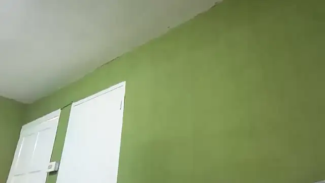 Liaprettygirl online show from 02/05/26, 07:29