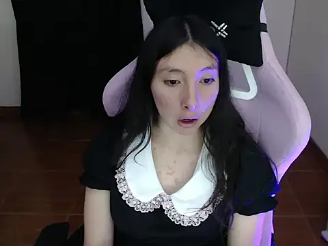 Snapshot of ScarlettShirahoshi chatting on 09/23/25, 09:07 ScarlettShirahoshi online show from 09/23/25, 09:07