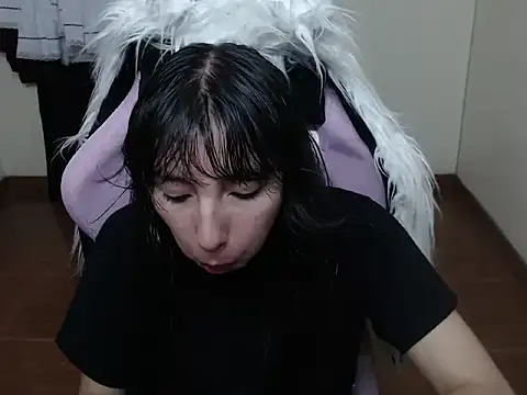 Snapshot of ScarlettShirahoshi chatting on 01/09/26, 05:48 ScarlettShirahoshi online show from 01/09/26, 05:48