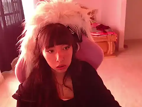 Snapshot of ScarlettShirahoshi chatting on 03/05/26, 06:37 ScarlettShirahoshi online show from 03/05/26, 06:37