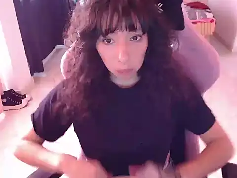 Snapshot of ScarlettShirahoshi chatting on 03/14/26, 07:41 ScarlettShirahoshi online show from 03/14/26, 07:41