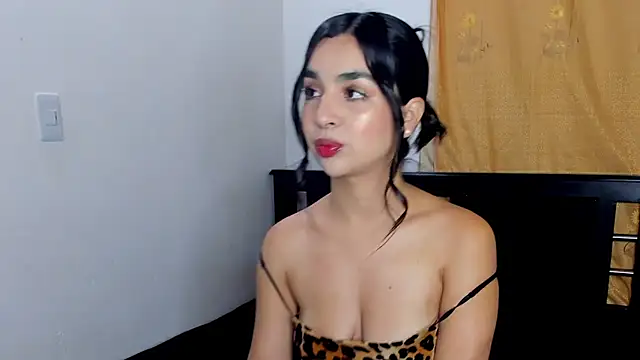 MelyRousee online show from 09/30/25, 11:32