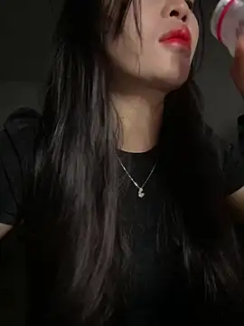 Snapshot of Lissa_xinh09 chatting on 10/18/25, 12:50 Lissa xinh09 online show from 10/18/25, 12:50
