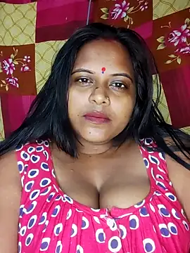 Snapshot of Hot-Show2 chatting on 09/26/25, 03:49 Hot-Show2 online show from 09/26/25, 03:49