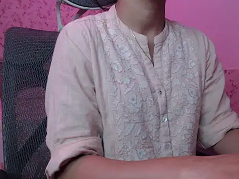 snow white123 online show from 10/16/25, 08:10