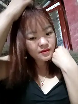 sukabae00 online show from 10/24/25, 12:56