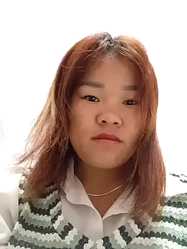 sukabae00 online show from 10/29/25, 11:39