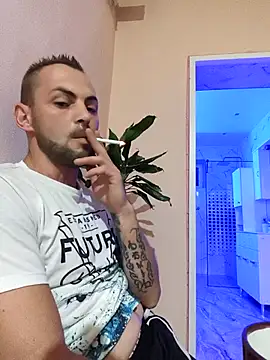 papichulo0099 online show from 10/19/25, 04:13