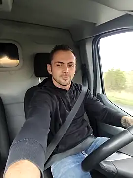 papichulo0099 online show from 11/03/25, 06:25