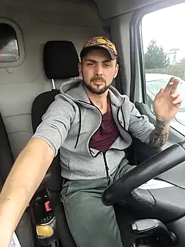 papichulo0099 online show from 12/19/25, 10:00