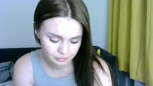 Bonny Candy online show from 12/21/25, 02:57