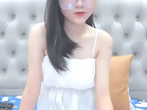  ly   online show from 10/01/25, 03:18