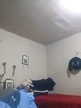 Snapshot of Juancho1R chatting on 03/13/26, 07:09 Juancho1R online show from 03/13/26, 07:09