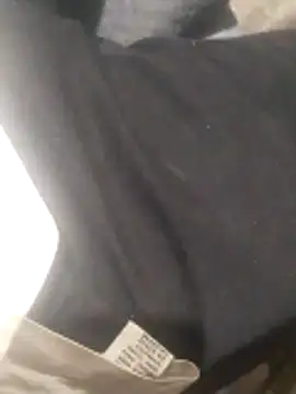 Snapshot of Juancho1R chatting on 04/11/26, 08:51 Juancho1R online show from 04/11/26, 08:51