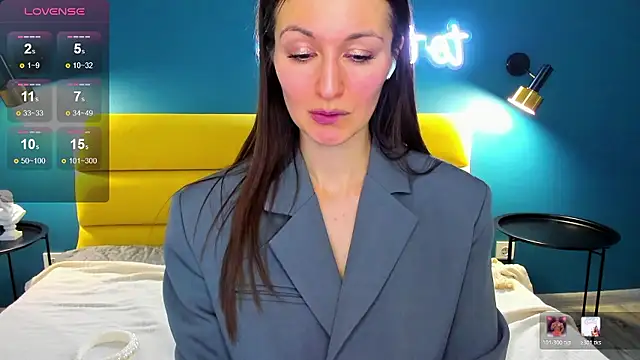 Joan Nelson online show from 01/18/26, 02:15