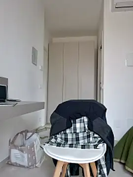 Snapshot of mrlyuis chatting on 03/18/26, 11:57 mrlyuis online show from 03/18/26, 11:57