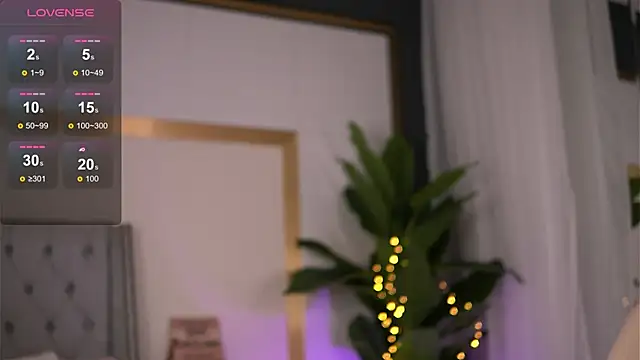 RebeccaRese online show from 02/17/26, 09:17