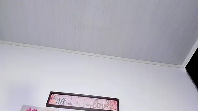 SagiraBelle online show from 04/30/26, 08:57