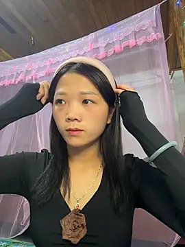 thaoyeuuu online show from 10/26/25, 09:15