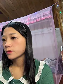 thaoyeuuu online show from 10/30/25, 10:16