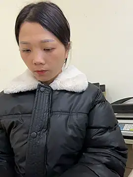 thaoyeuuu online show from 11/17/25, 07:47