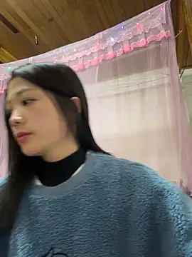 thaoyeuuu online show from 11/29/25, 12:08