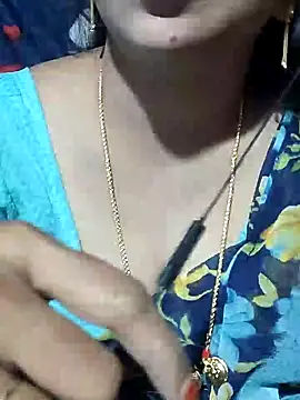 Snapshot of telugu-juliet chatting on 12/19/25, 05:20 telugu-juliet online show from 12/19/25, 05:20