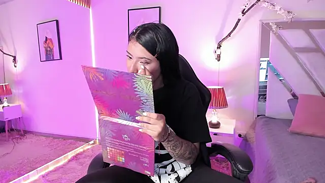 emy williams online show from 03/18/26, 07:28