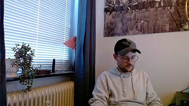 ChefDeLust online show from 10/21/25, 02:40